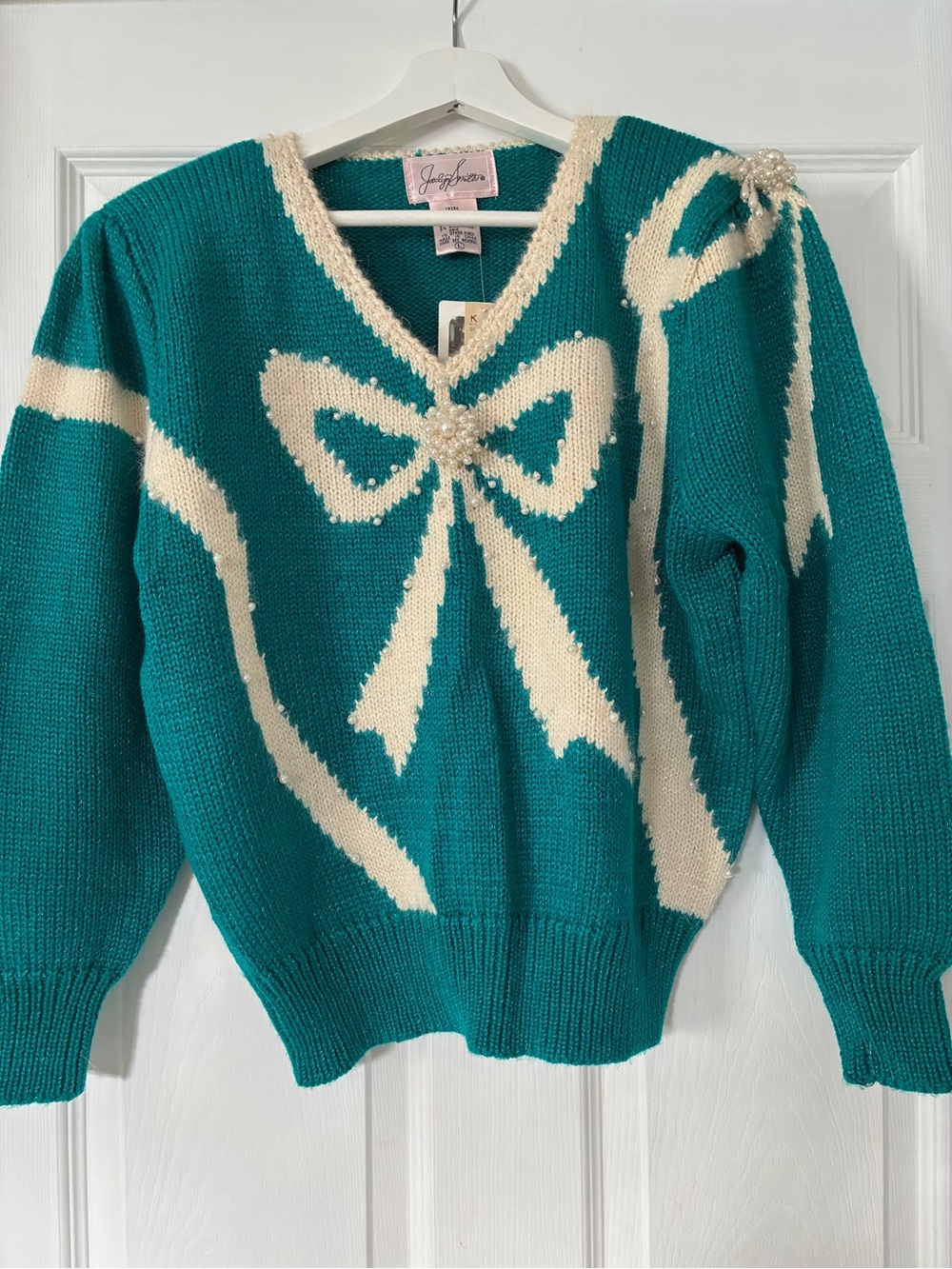 NWT Vintage 80s Jaclyn Smith Bow & Pearl Sweater